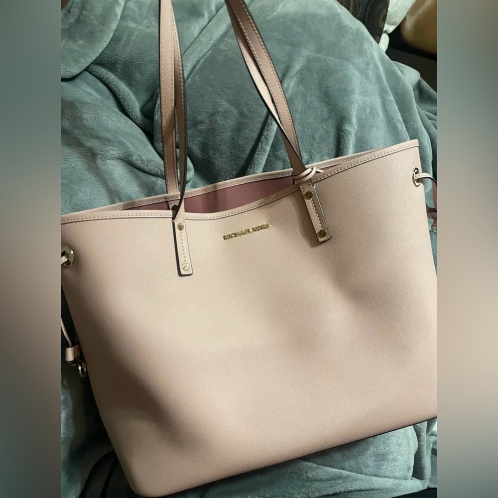 Michael Kors Light Pink Tote Bag